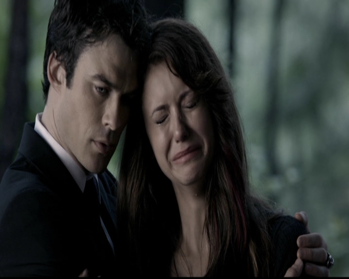VampireDiariesWorld-dot-org_5x04ForWhomtheBellTolls2191.jpg