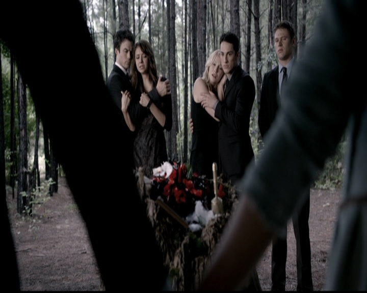 VampireDiariesWorld-dot-org_5x04ForWhomtheBellTolls2212.jpg