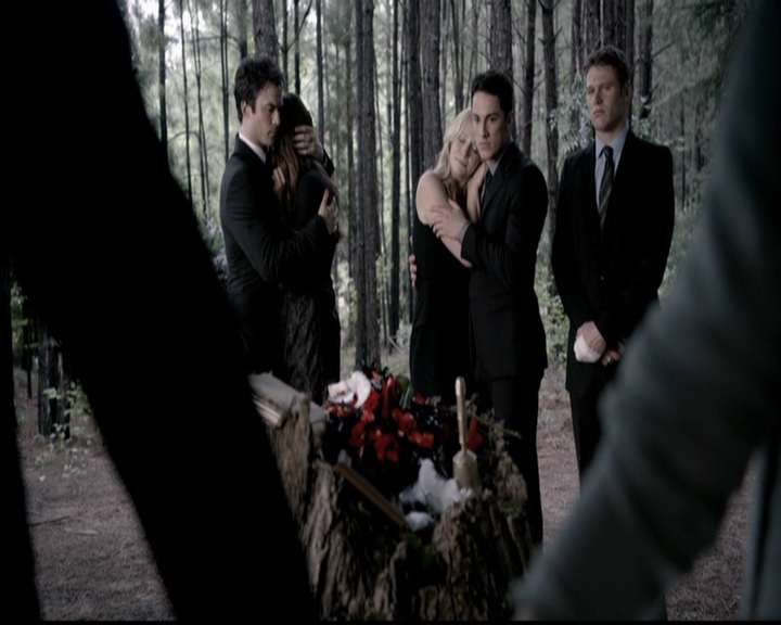 VampireDiariesWorld-dot-org_5x04ForWhomtheBellTolls2217.jpg