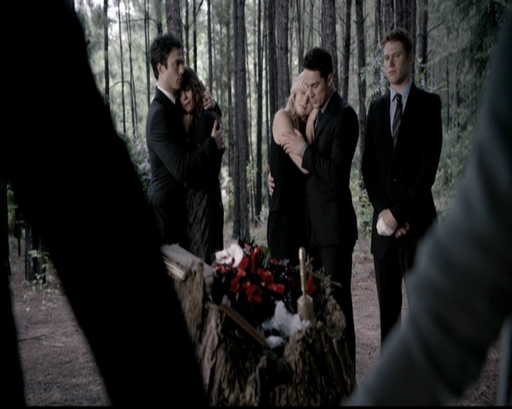VampireDiariesWorld-dot-org_5x04ForWhomtheBellTolls2218.jpg