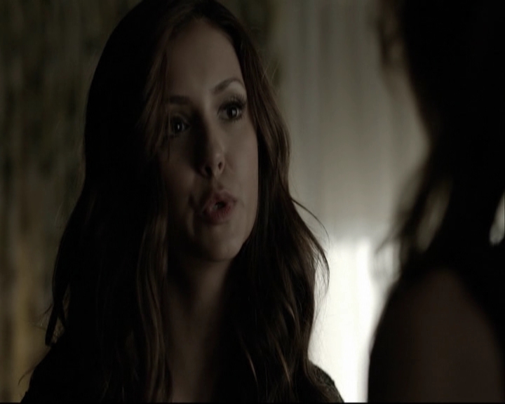 VampireDiariesWorld-dot-org_5x05MontersBall-deletedscenes2428.jpg