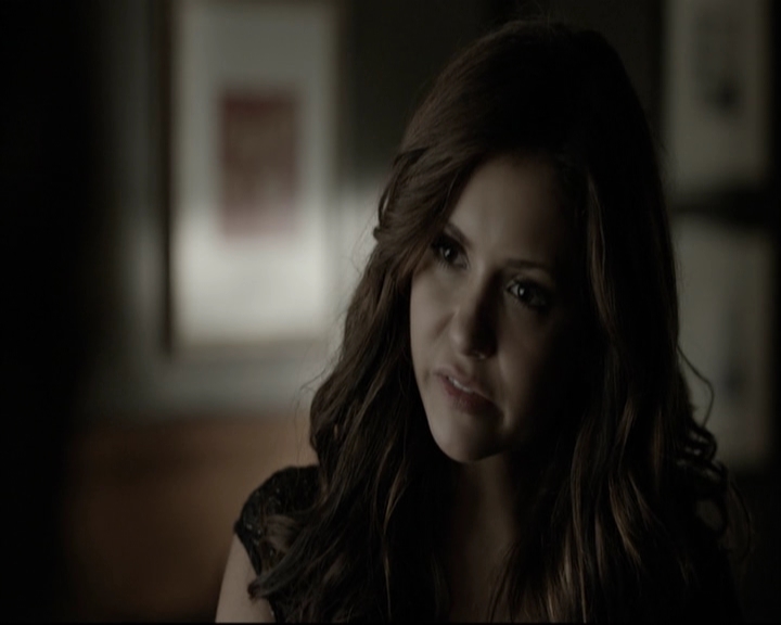 VampireDiariesWorld-dot-org_5x05MontersBall-deletedscenes2470.jpg