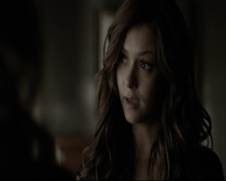 VampireDiariesWorld-dot-org_5x05MontersBall-deletedscenes2490.jpg