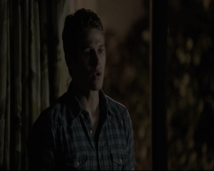 VampireDiariesWorld-dot-org_5x05MontersBall-deletedscenes2626.jpg