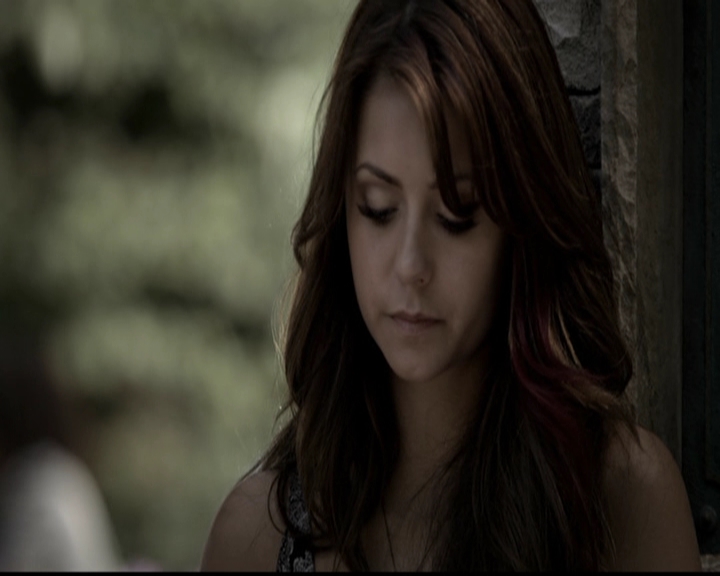 VampireDiariesWorld-dot-org_5x05MontersBall0210.jpg