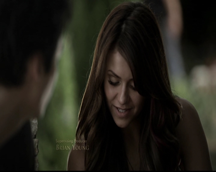 VampireDiariesWorld-dot-org_5x05MontersBall0229.jpg