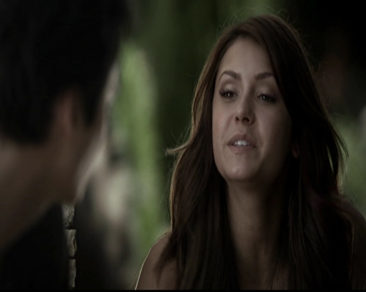 VampireDiariesWorld-dot-org_5x05MontersBall0231.jpg