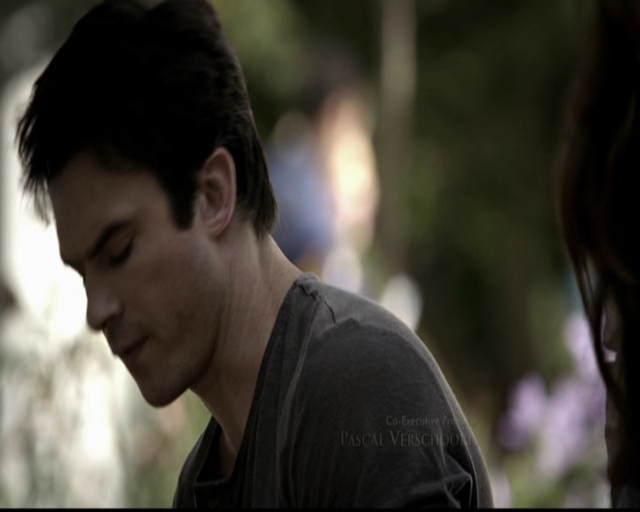 VampireDiariesWorld-dot-org_5x05MontersBall0232.jpg