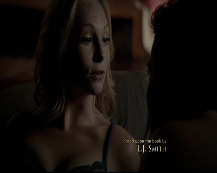 VampireDiariesWorld-dot-org_5x05MontersBall0270.jpg
