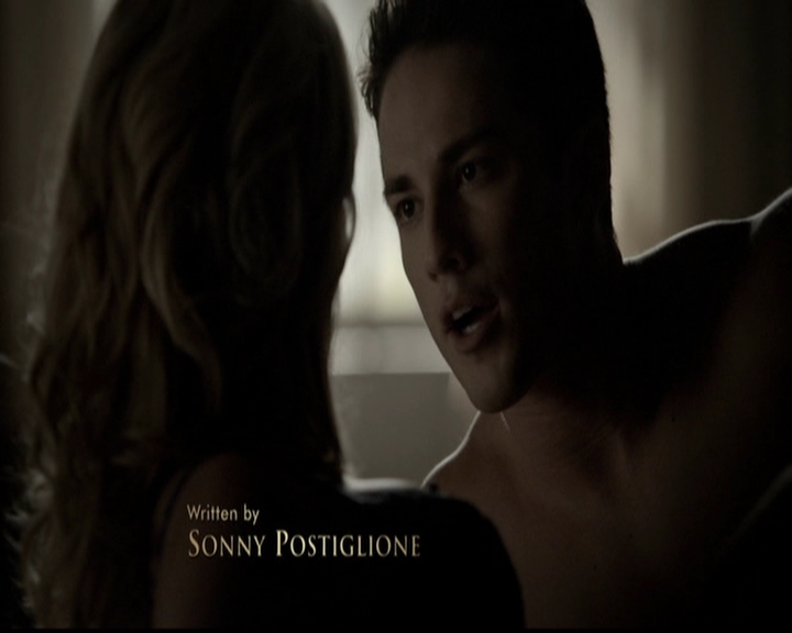 VampireDiariesWorld-dot-org_5x05MontersBall0274.jpg