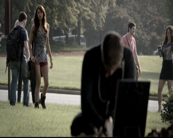 VampireDiariesWorld-dot-org_5x05MontersBall0309.jpg