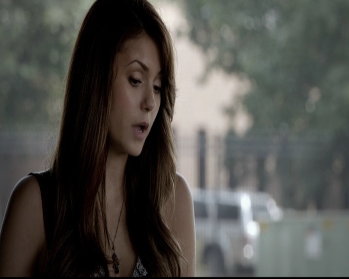 VampireDiariesWorld-dot-org_5x05MontersBall0321.jpg