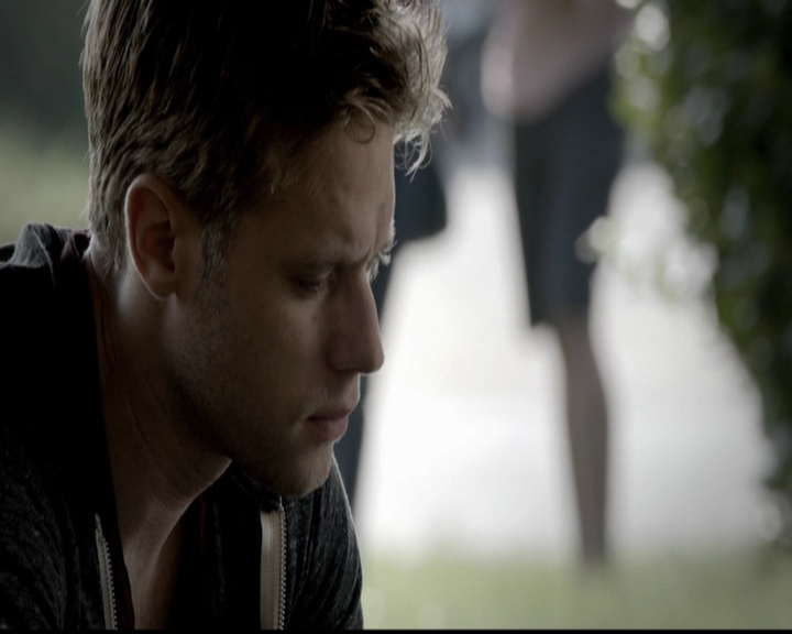 VampireDiariesWorld-dot-org_5x05MontersBall0323.jpg