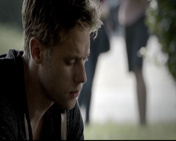 VampireDiariesWorld-dot-org_5x05MontersBall0324.jpg