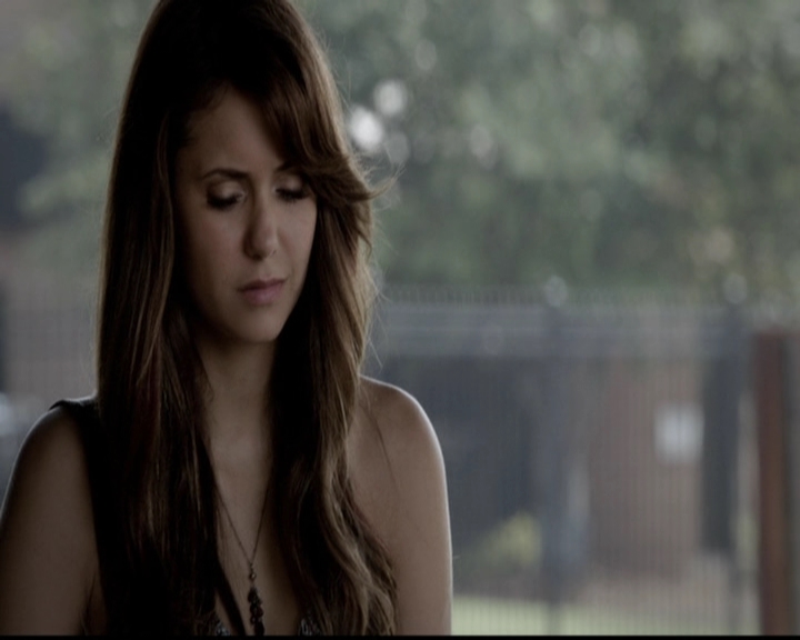 VampireDiariesWorld-dot-org_5x05MontersBall0336.jpg