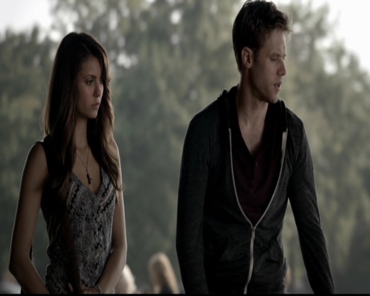 VampireDiariesWorld-dot-org_5x05MontersBall0342.jpg