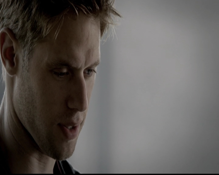 VampireDiariesWorld-dot-org_5x05MontersBall0362.jpg