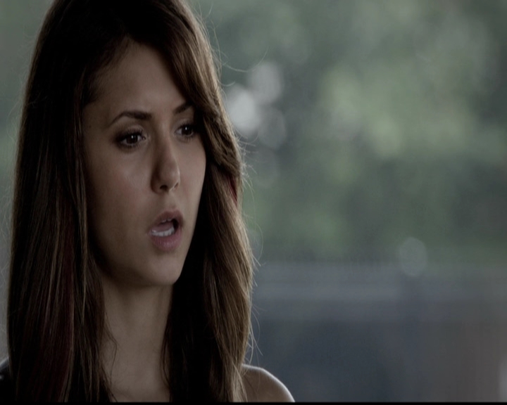 VampireDiariesWorld-dot-org_5x05MontersBall0365.jpg