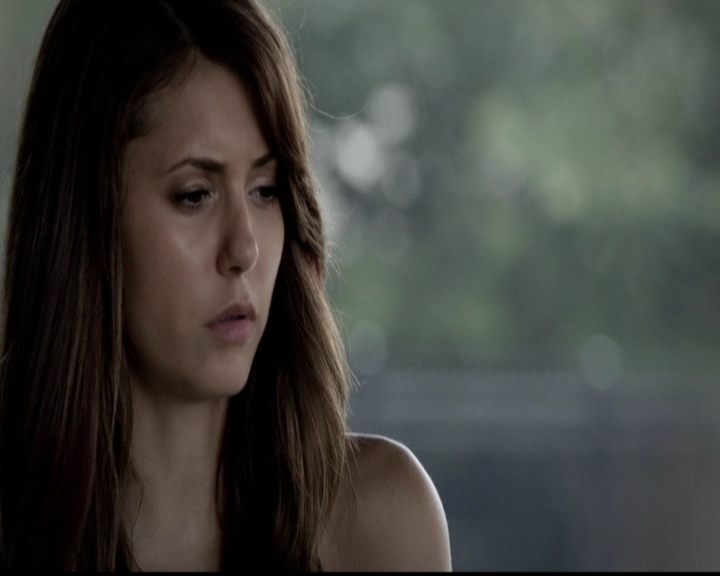 VampireDiariesWorld-dot-org_5x05MontersBall0366.jpg