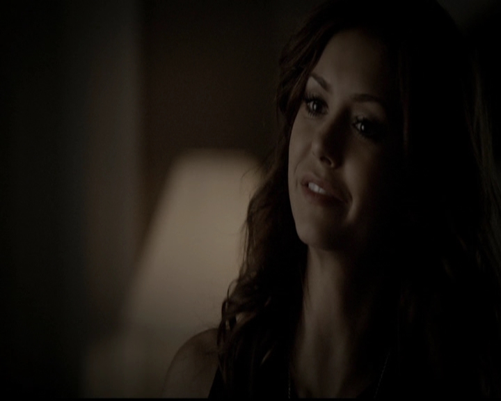 VampireDiariesWorld-dot-org_5x05MontersBall0454.jpg