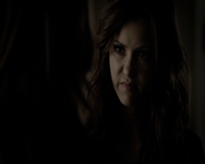 VampireDiariesWorld-dot-org_5x05MontersBall0476.jpg