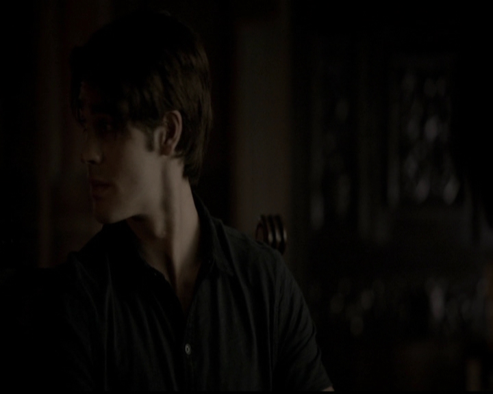 VampireDiariesWorld-dot-org_5x05MontersBall0491.jpg