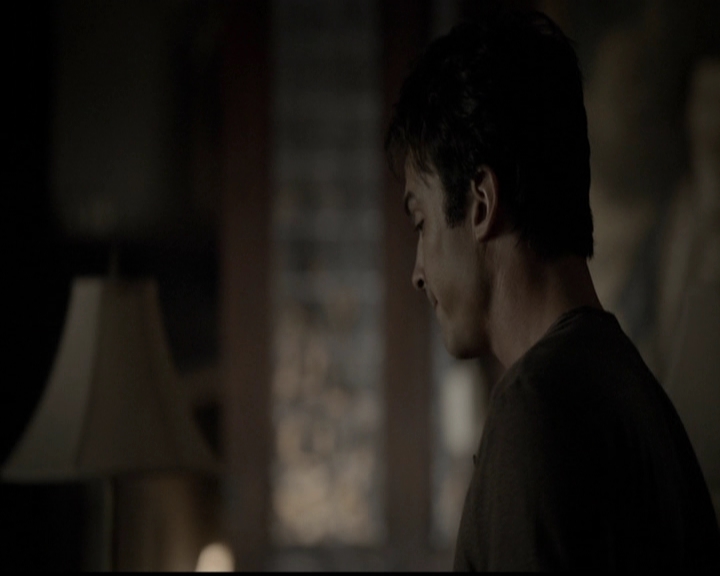 VampireDiariesWorld-dot-org_5x05MontersBall0503.jpg