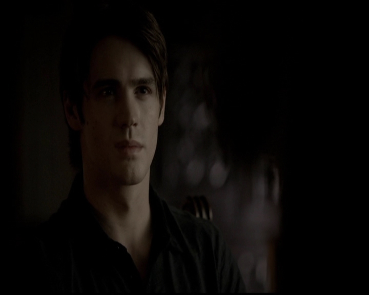VampireDiariesWorld-dot-org_5x05MontersBall0505.jpg