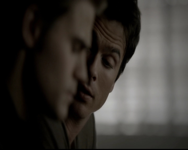 VampireDiariesWorld-dot-org_5x05MontersBall0527.jpg