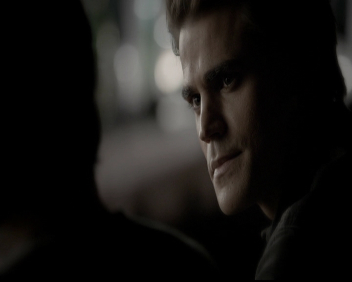 VampireDiariesWorld-dot-org_5x05MontersBall0542.jpg