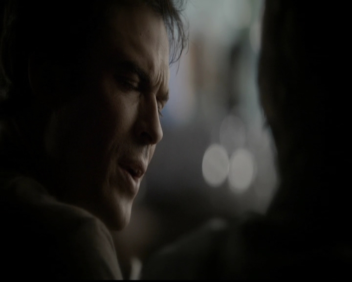 VampireDiariesWorld-dot-org_5x05MontersBall0544.jpg