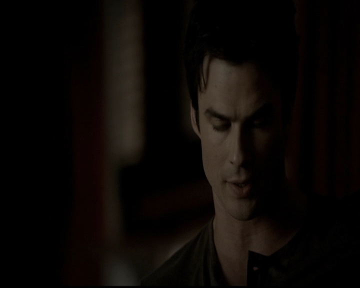 VampireDiariesWorld-dot-org_5x05MontersBall0553.jpg