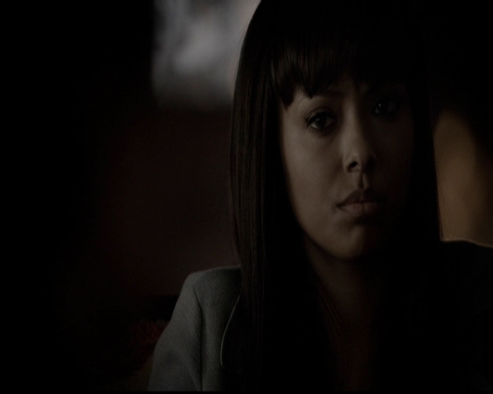 VampireDiariesWorld-dot-org_5x05MontersBall0557.jpg