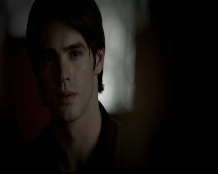 VampireDiariesWorld-dot-org_5x05MontersBall0561.jpg