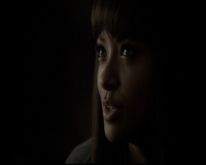 VampireDiariesWorld-dot-org_5x05MontersBall0573.jpg