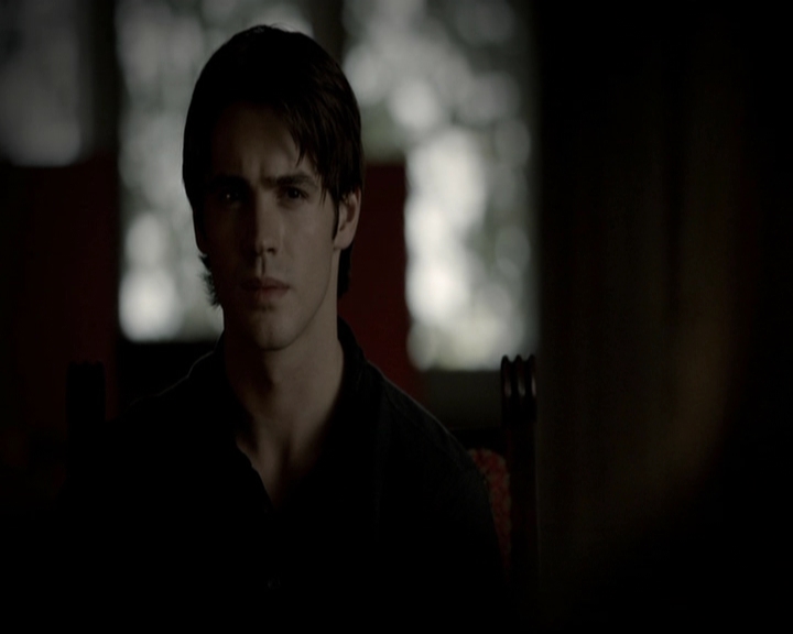 VampireDiariesWorld-dot-org_5x05MontersBall0574.jpg