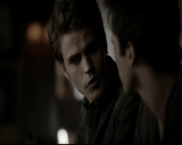 VampireDiariesWorld-dot-org_5x05MontersBall0588.jpg