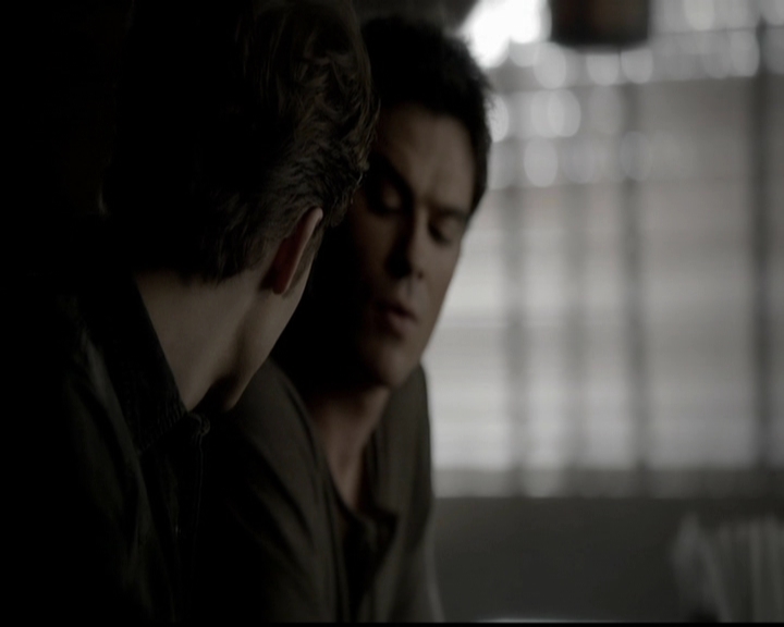 VampireDiariesWorld-dot-org_5x05MontersBall0592.jpg