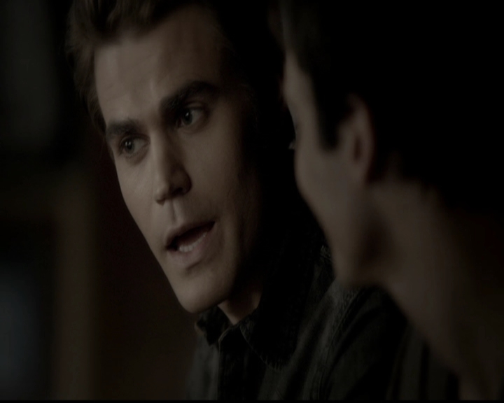 VampireDiariesWorld-dot-org_5x05MontersBall0610.jpg