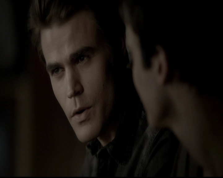 VampireDiariesWorld-dot-org_5x05MontersBall0611.jpg