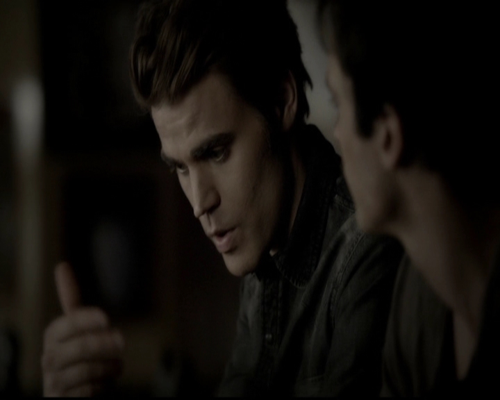 VampireDiariesWorld-dot-org_5x05MontersBall0649.jpg
