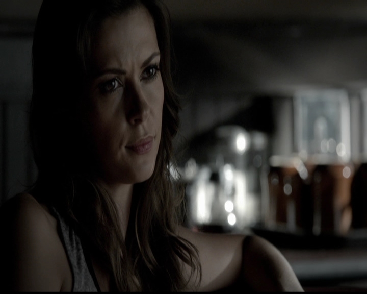 VampireDiariesWorld-dot-org_5x05MontersBall0749.jpg