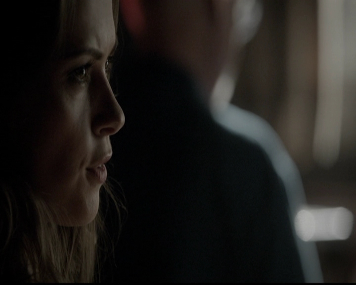 VampireDiariesWorld-dot-org_5x05MontersBall0759.jpg