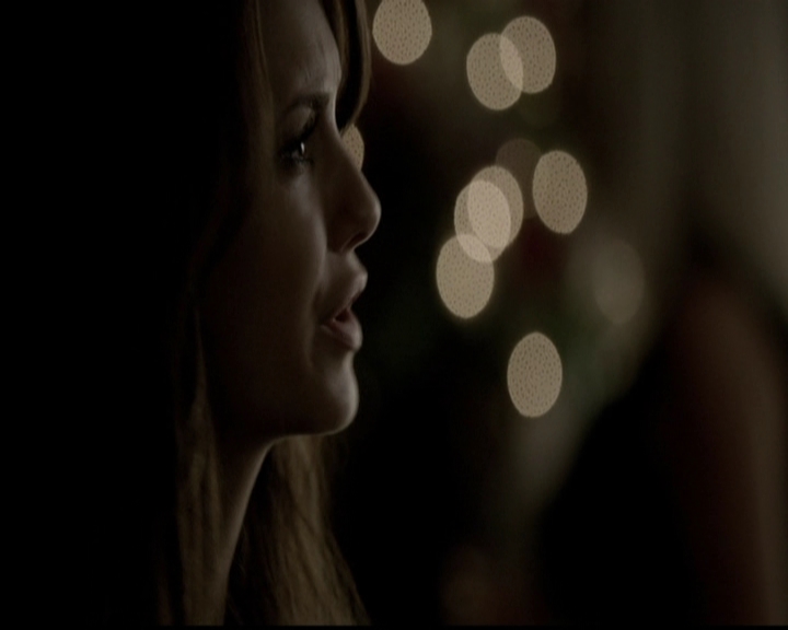 VampireDiariesWorld-dot-org_5x05MontersBall0938.jpg