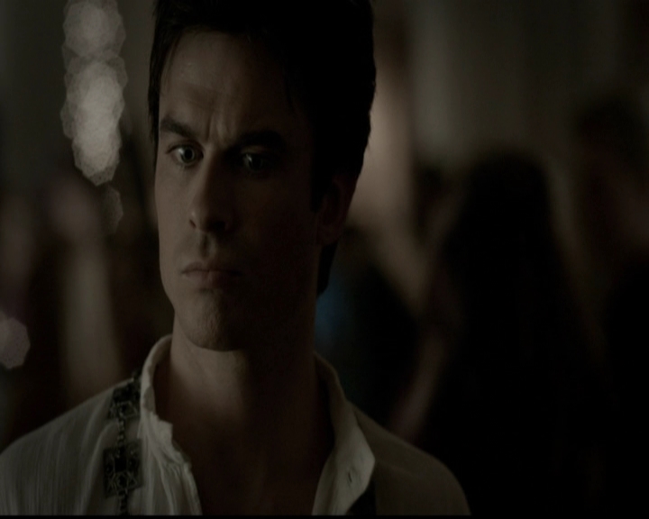 VampireDiariesWorld-dot-org_5x05MontersBall0963.jpg