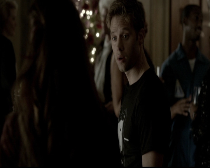 VampireDiariesWorld-dot-org_5x05MontersBall0968.jpg