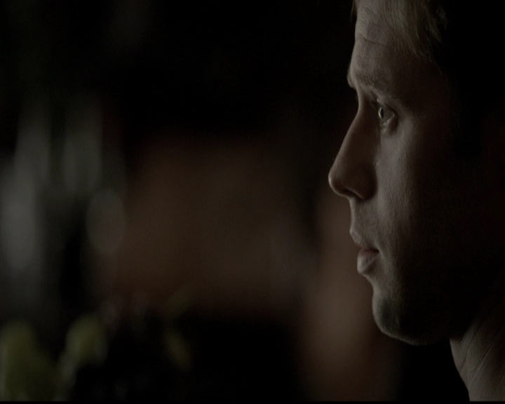 VampireDiariesWorld-dot-org_5x05MontersBall0993.jpg