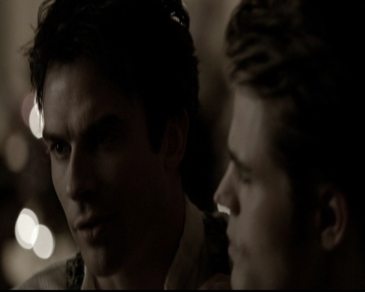 VampireDiariesWorld-dot-org_5x05MontersBall1074.jpg
