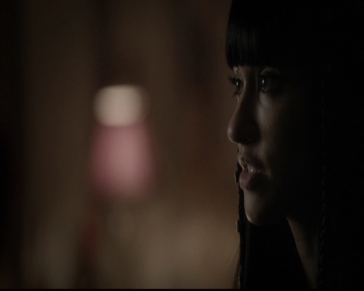 VampireDiariesWorld-dot-org_5x05MontersBall1188.jpg