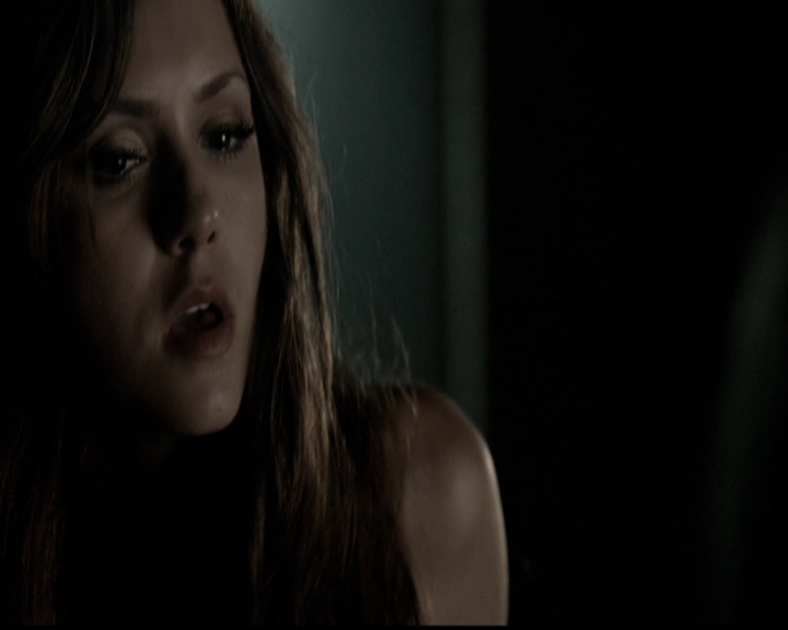 VampireDiariesWorld-dot-org_5x05MontersBall1491.jpg